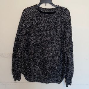 Forever 21 black and white sweater